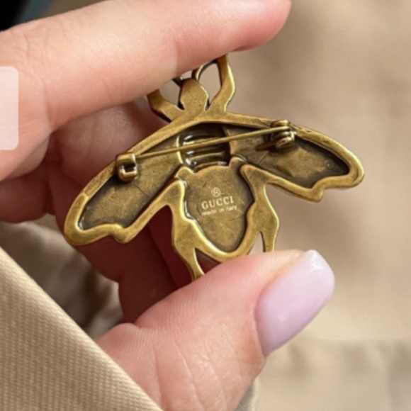 GG Brooch - Picture 3 of 5